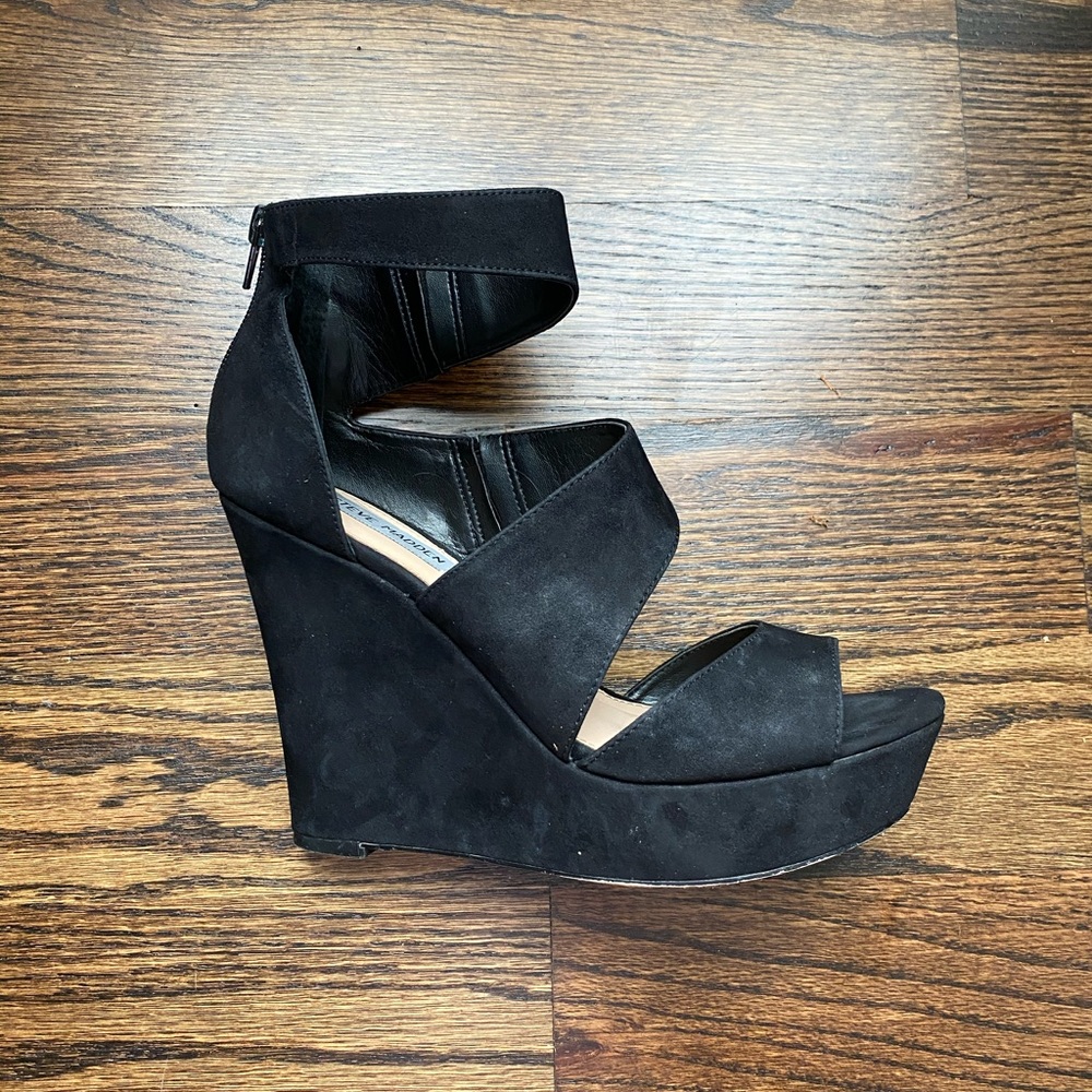 Steve Madden Black Suede Platform Heels